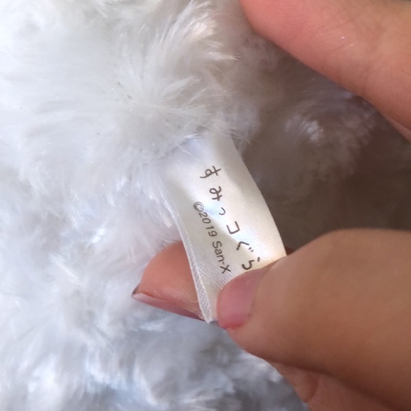 Toreba Sumikko Gurashi Rose Fur Shirokuma Plush - Picture 3 of 3